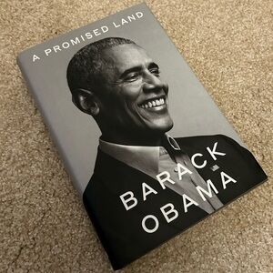 Barack Obama Bestseller Biography Book - A Promised Land Hardcover